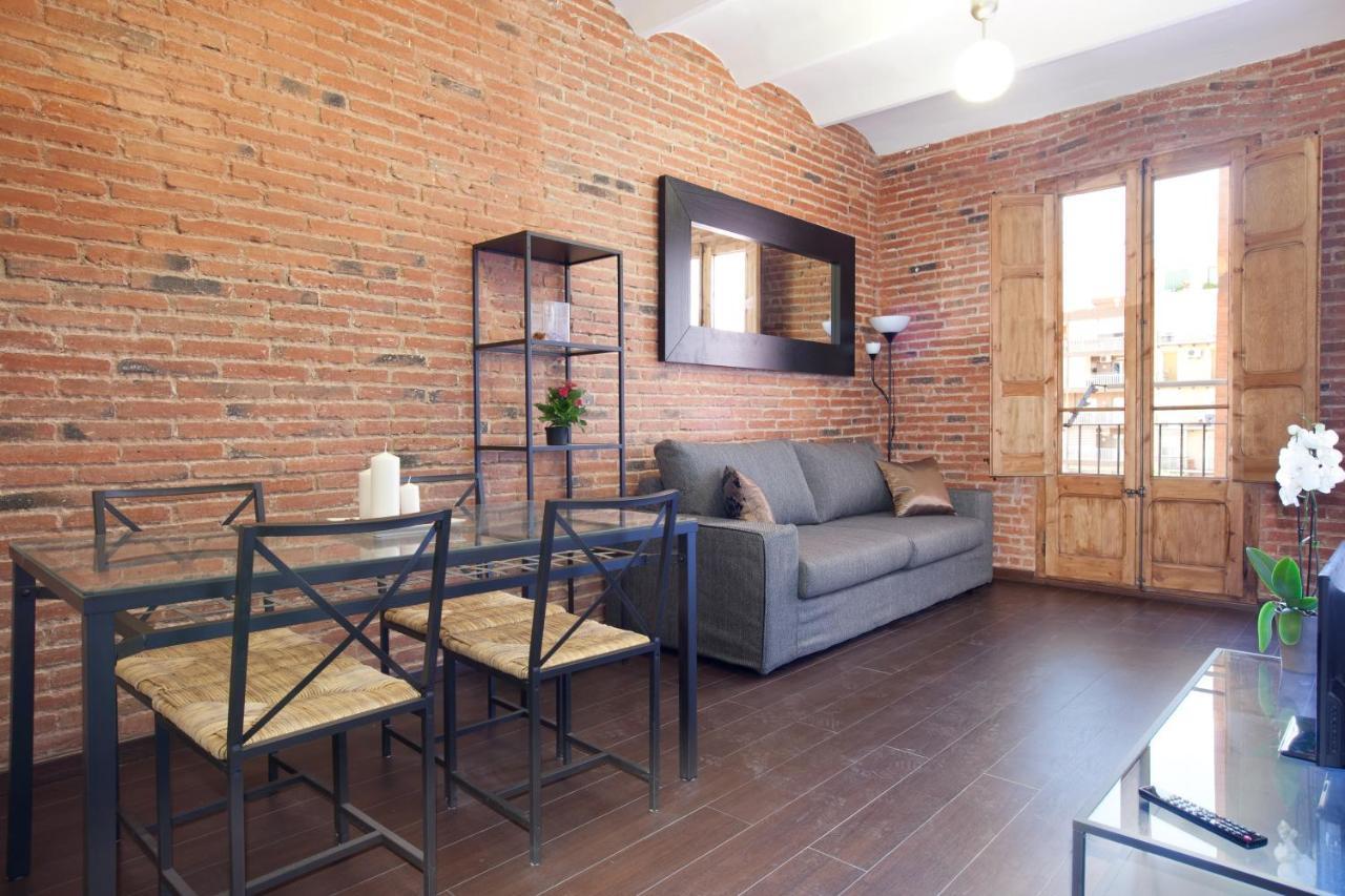 2-Bedroom Apartment For Families バルセロナ エクステリア 写真